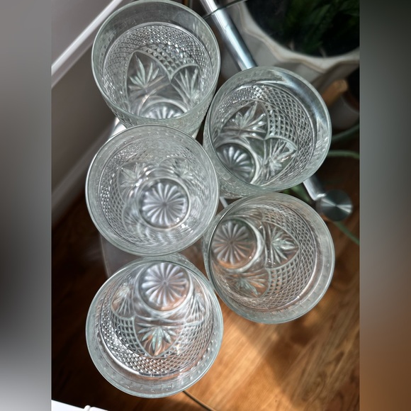 Set of 5 Highball Glass Antique Clear Pressed Pattern glasses - Picture 4 of 9